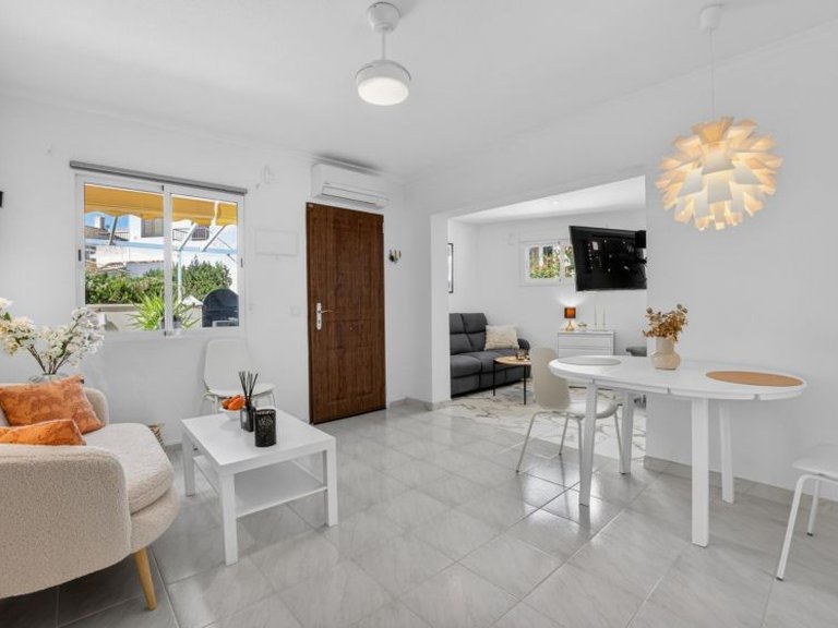 Apartment for Sale in Torrevieja, Alicante 2