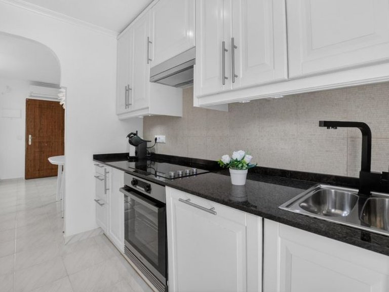 Apartment for Sale in Torrevieja, Alicante 12