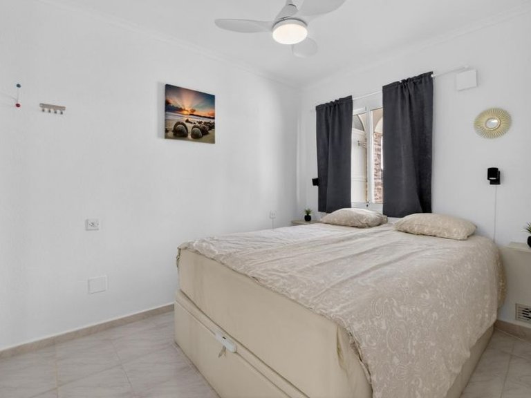 Apartment for Sale in Torrevieja, Alicante 14