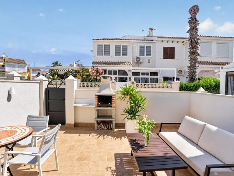 Apartment for Sale in Torrevieja, Alicante 5