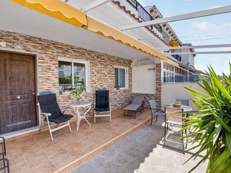 Apartment for Sale in Torrevieja, Alicante 23