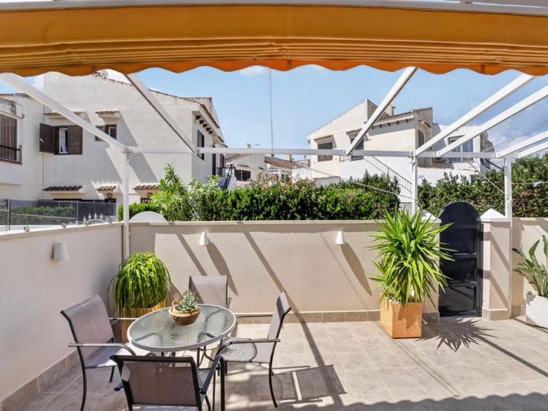 Apartment for Sale in Torrevieja, Alicante 26