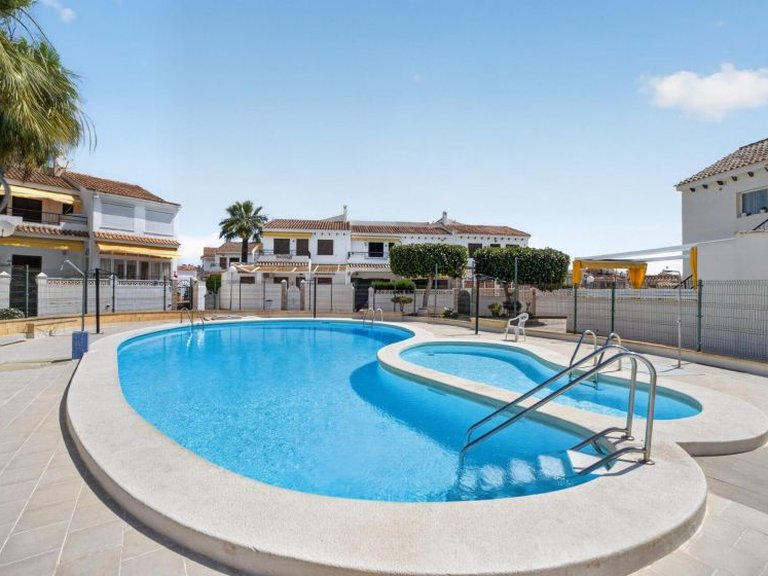 Apartment for Sale in Torrevieja, Alicante 6