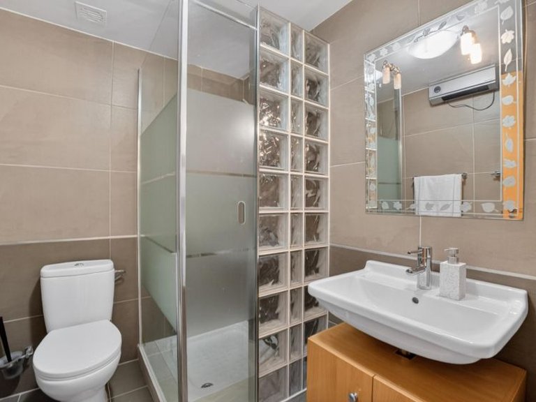 Town House for Sale in Cabo Roig, Alicante 16