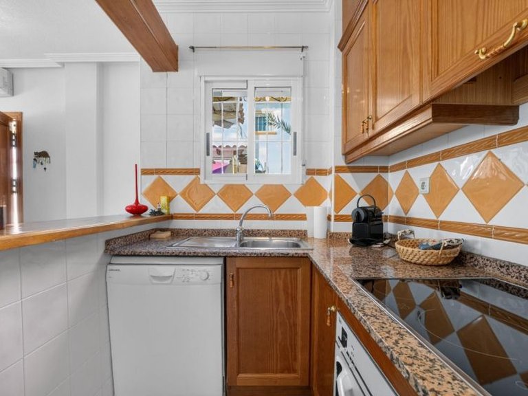 Town House for Sale in Punta Prima, Alicante 12