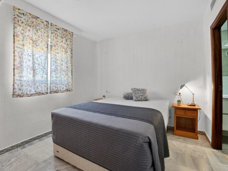 Apartment for Sale in Torrevieja, Alicante 15
