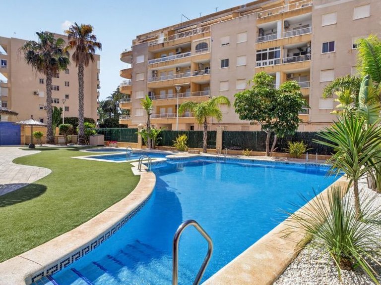 Apartment for Sale in Torrevieja, Alicante 25
