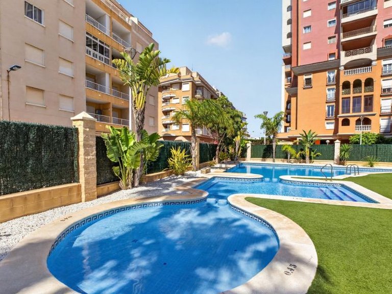 Apartment for Sale in Torrevieja, Alicante 26