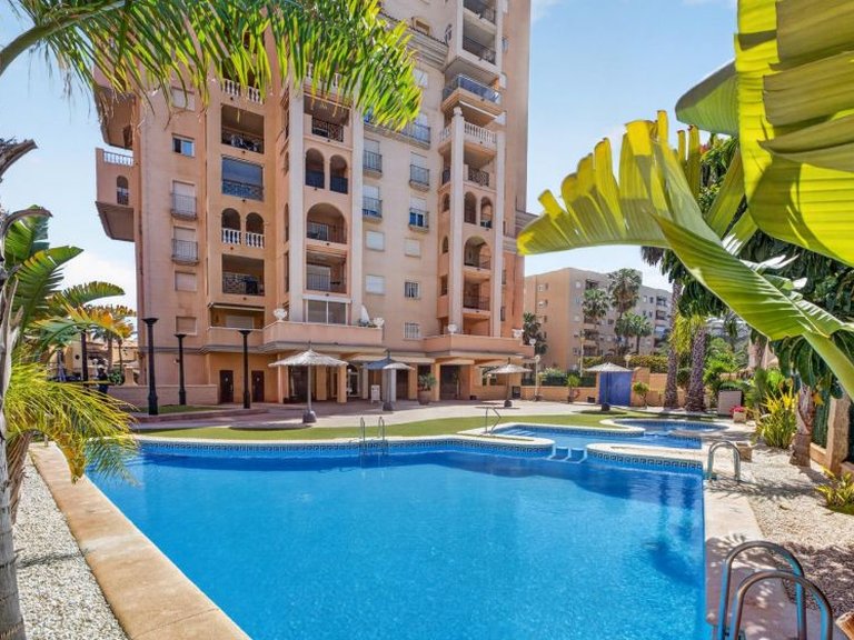 Apartment for Sale in Torrevieja, Alicante 27