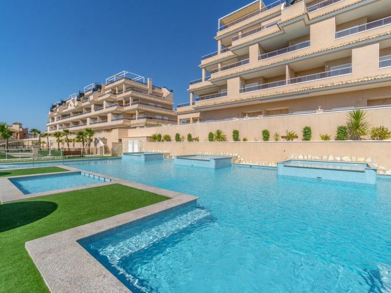 Apartment for Sale in Punta Prima, Alicante 1