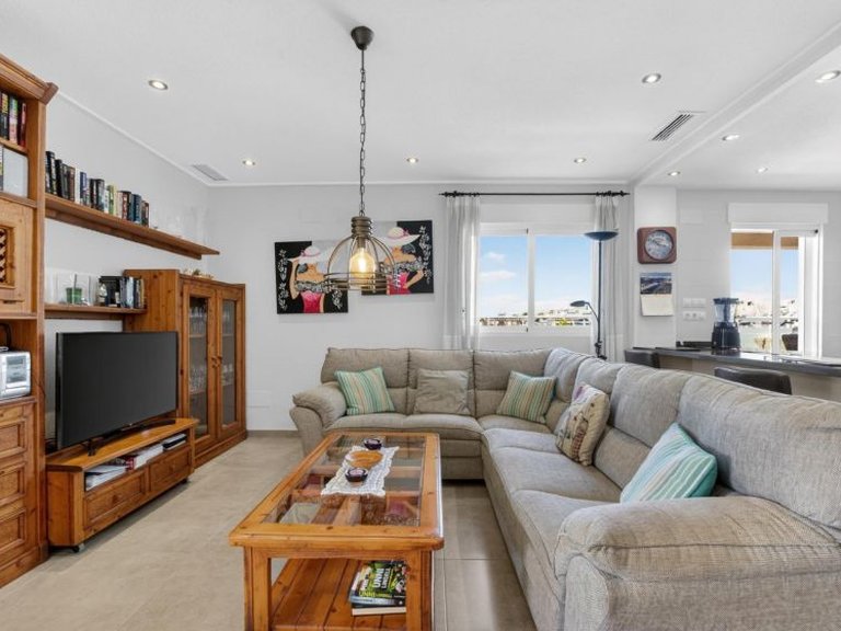 Apartment for Sale in Punta Prima, Alicante 7
