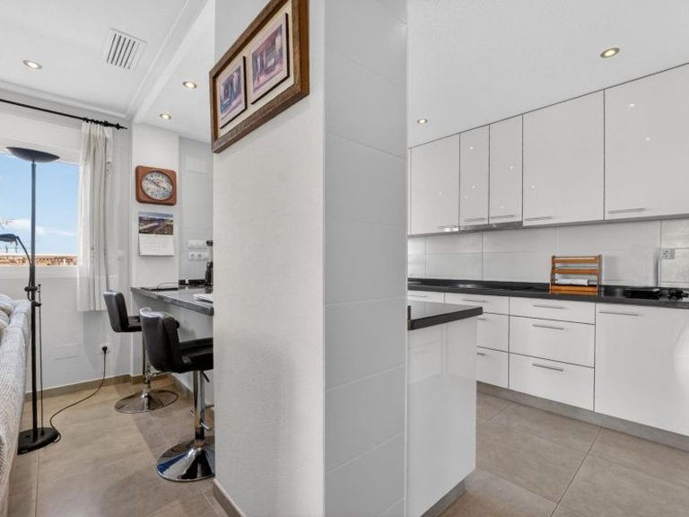 Apartment for Sale in Punta Prima, Alicante 10