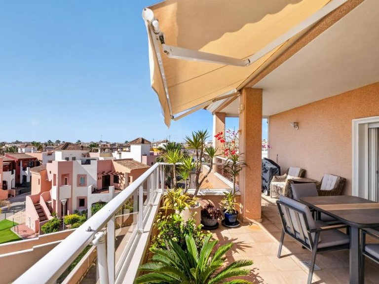 Apartment for Sale in Punta Prima, Alicante 4