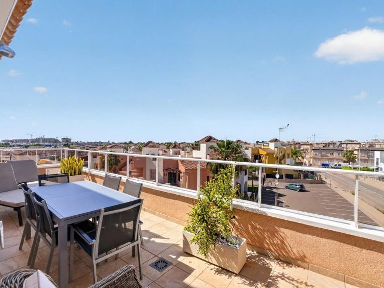Apartment for Sale in Punta Prima, Alicante 27