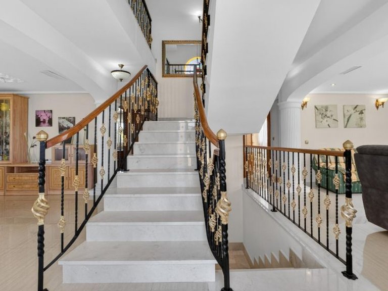 Villa for Sale in La Zenia, Alicante 7
