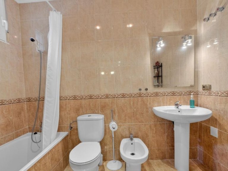 Villa for Sale in La Zenia, Alicante 23
