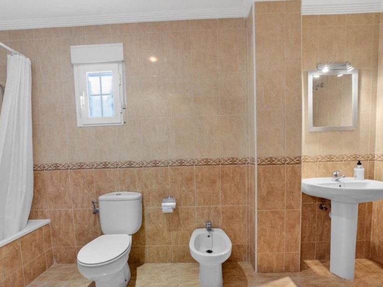 Villa for Sale in La Zenia, Alicante 25