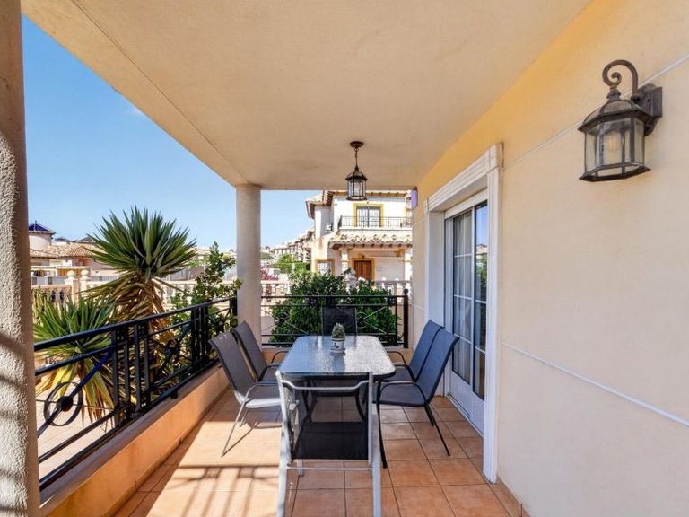 Villa for Sale in La Zenia, Alicante 46