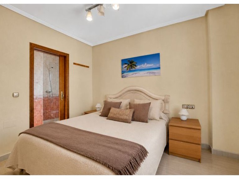 Villa for Sale in La Zenia, Alicante 29