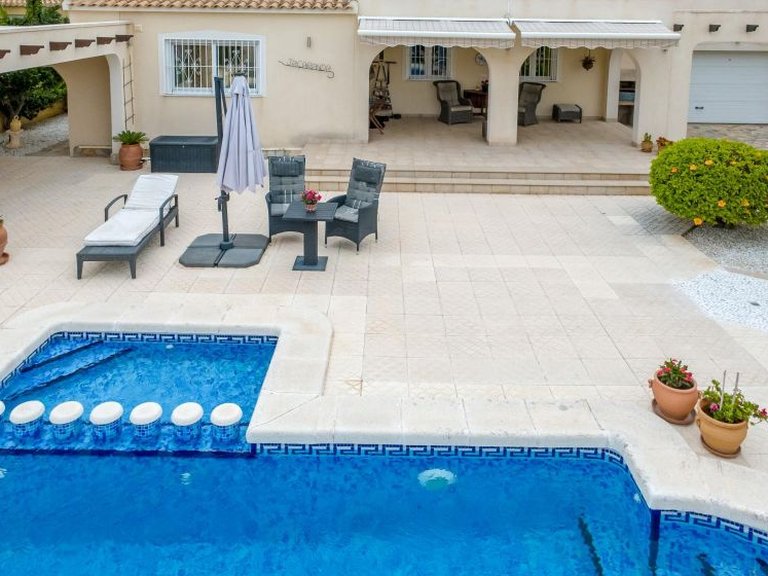 Villa for Sale in La Florida, Alicante 28