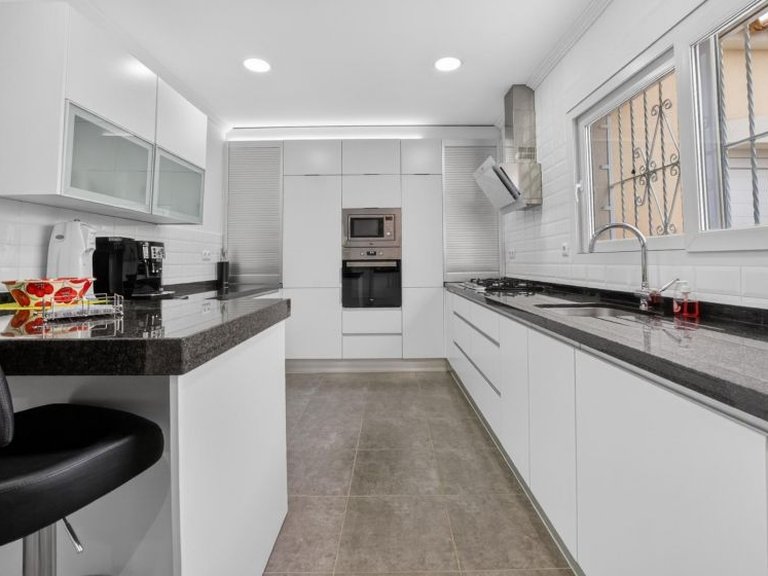 Villa for Sale in La Florida, Alicante 9