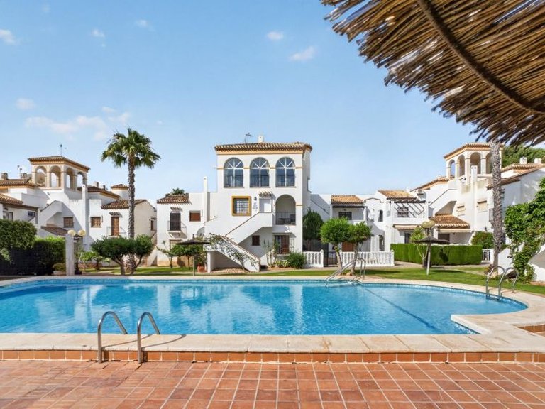 Apartment for Sale in Playa Flamenca, Alicante 25