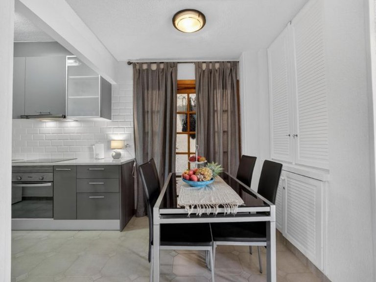 Apartment for Sale in Playa Flamenca, Alicante 8
