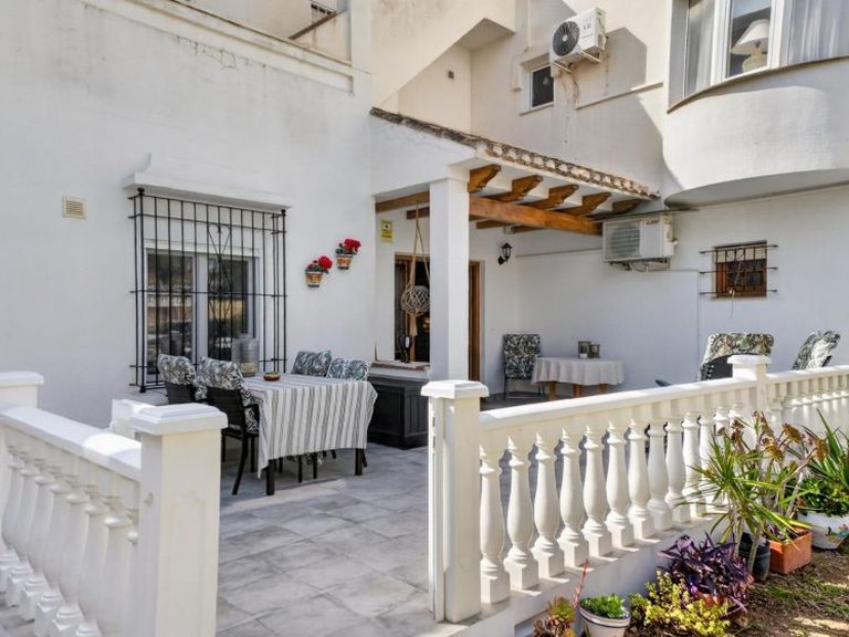 Apartment for Sale in Playa Flamenca, Alicante 21