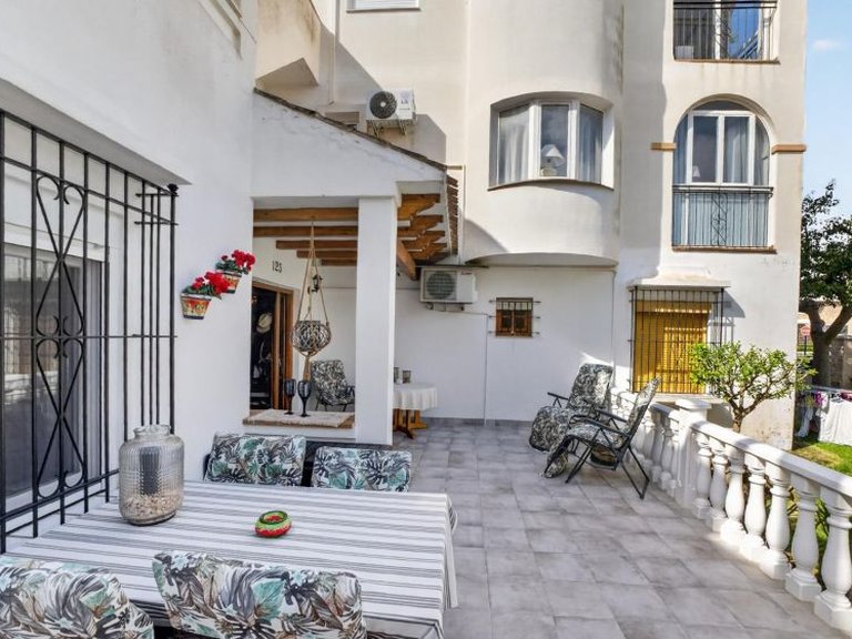Apartment for Sale in Playa Flamenca, Alicante 5