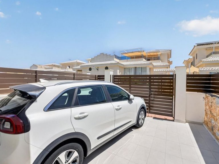 Town House for Sale in Torrevieja, Alicante 5