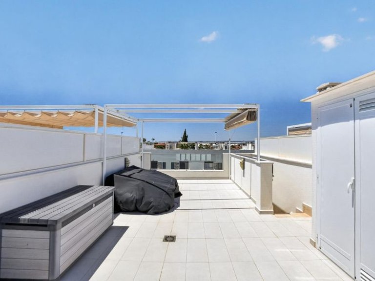 Town House for Sale in Torrevieja, Alicante 28
