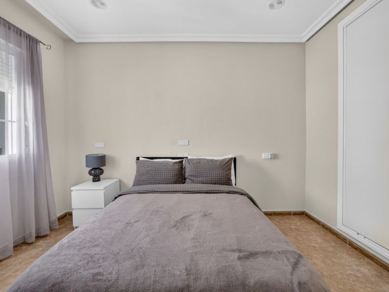Villa for Sale in Los Altos, Alicante 20