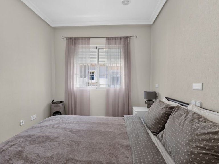 Villa for Sale in Los Altos, Alicante 21