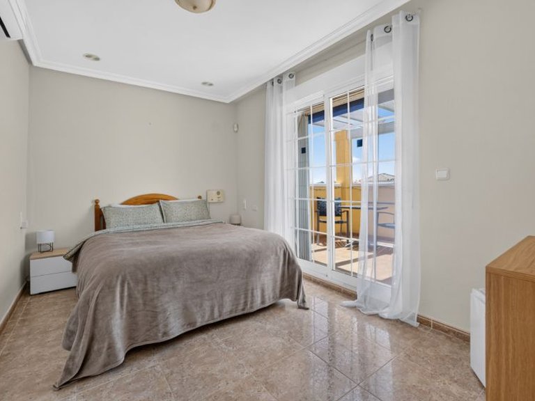Villa for Sale in Los Altos, Alicante 23