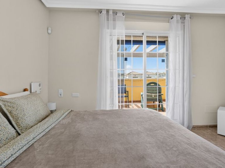 Villa for Sale in Los Altos, Alicante 24