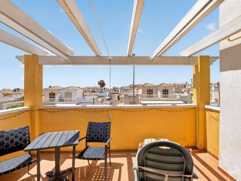 Villa for Sale in Los Altos, Alicante 26