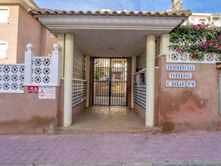 Apartment for Sale in Torrevieja, Alicante 21