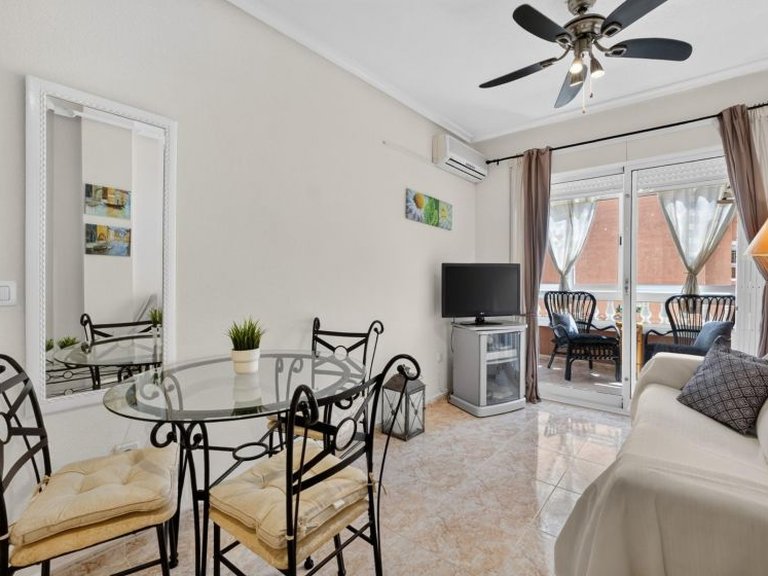 Apartment for Sale in Torrevieja, Alicante 11