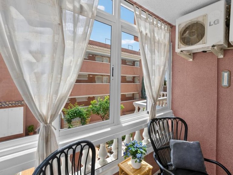 Apartment for Sale in Torrevieja, Alicante 17