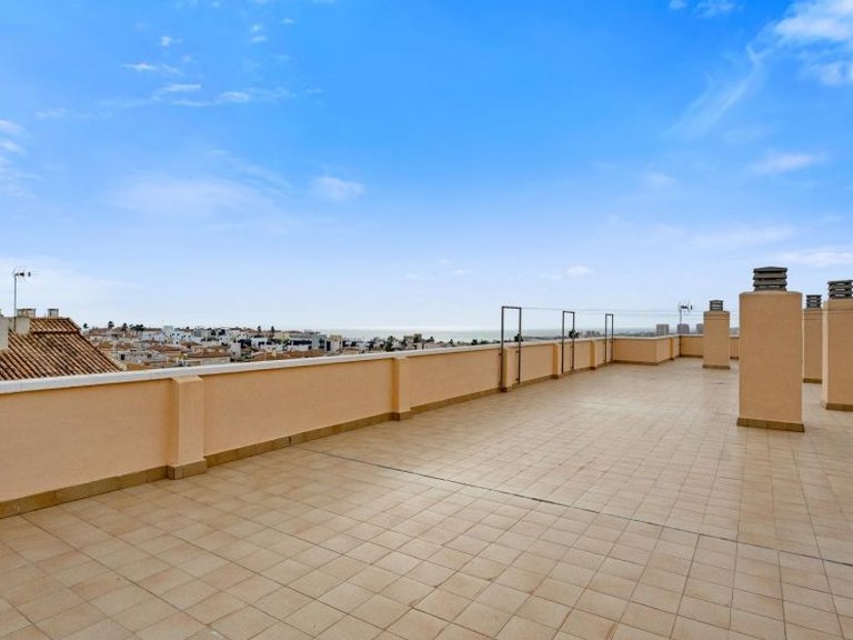 Apartment for Sale in Torrevieja, Alicante 20