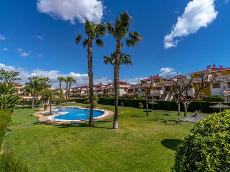 Town House for Sale in Playa Flamenca, Alicante 42