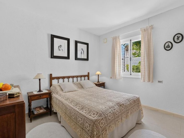 Villa for Sale in Los Balcones, Alicante 13