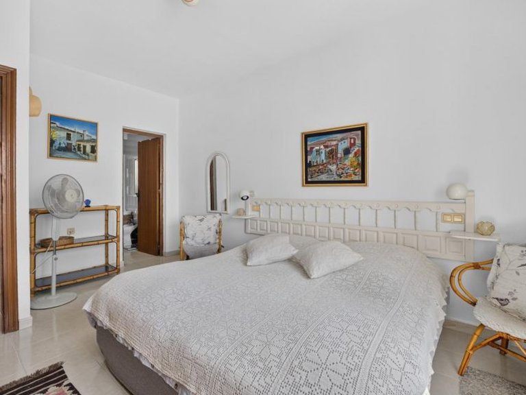Villa for Sale in Los Balcones, Alicante 17