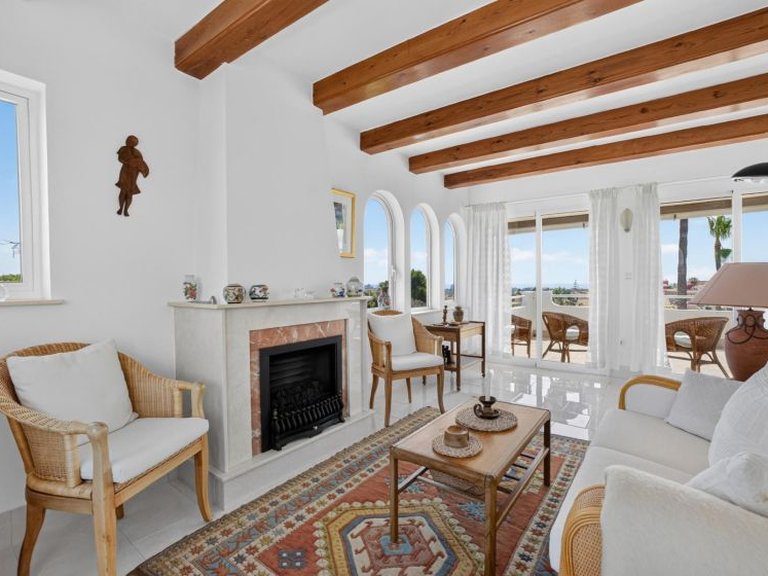 Villa for Sale in Los Balcones, Alicante 22