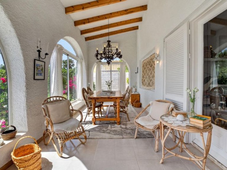 Villa for Sale in Los Balcones, Alicante 3