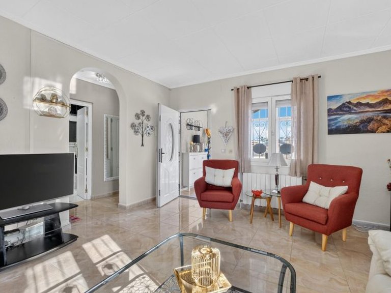 Villa for Sale in Torrevieja, Alicante 7