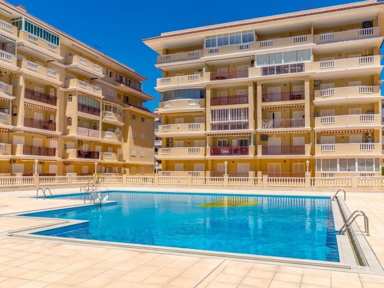 Apartment for Sale in Torrevieja, Alicante 31