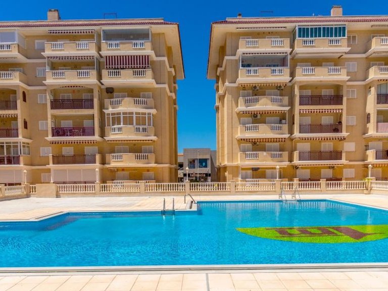 Apartment for Sale in Torrevieja, Alicante 1