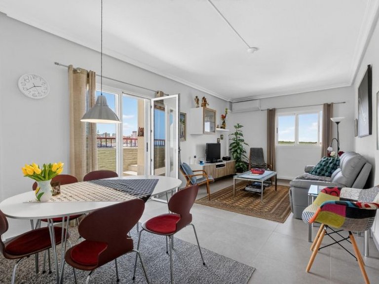 Apartment for Sale in Torrevieja, Alicante 2