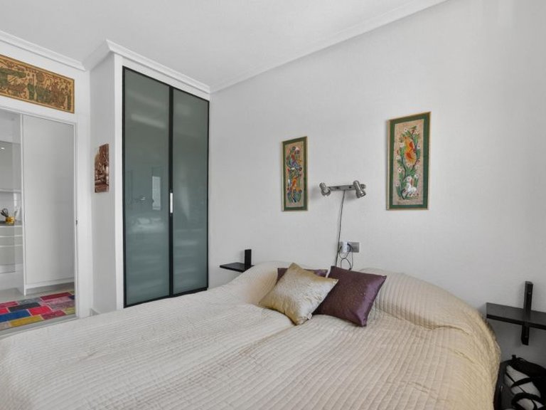 Apartment for Sale in Torrevieja, Alicante 15